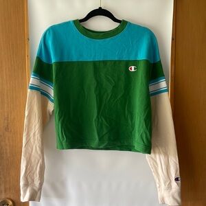 Champion long sleeve, slightly cropped